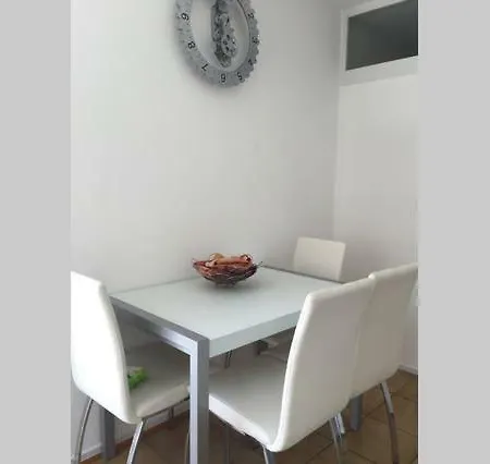 Centre Colmar, Parking Daire *