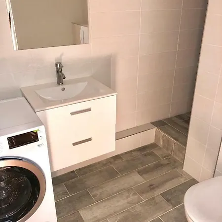 Daire Centre Colmar, Parking